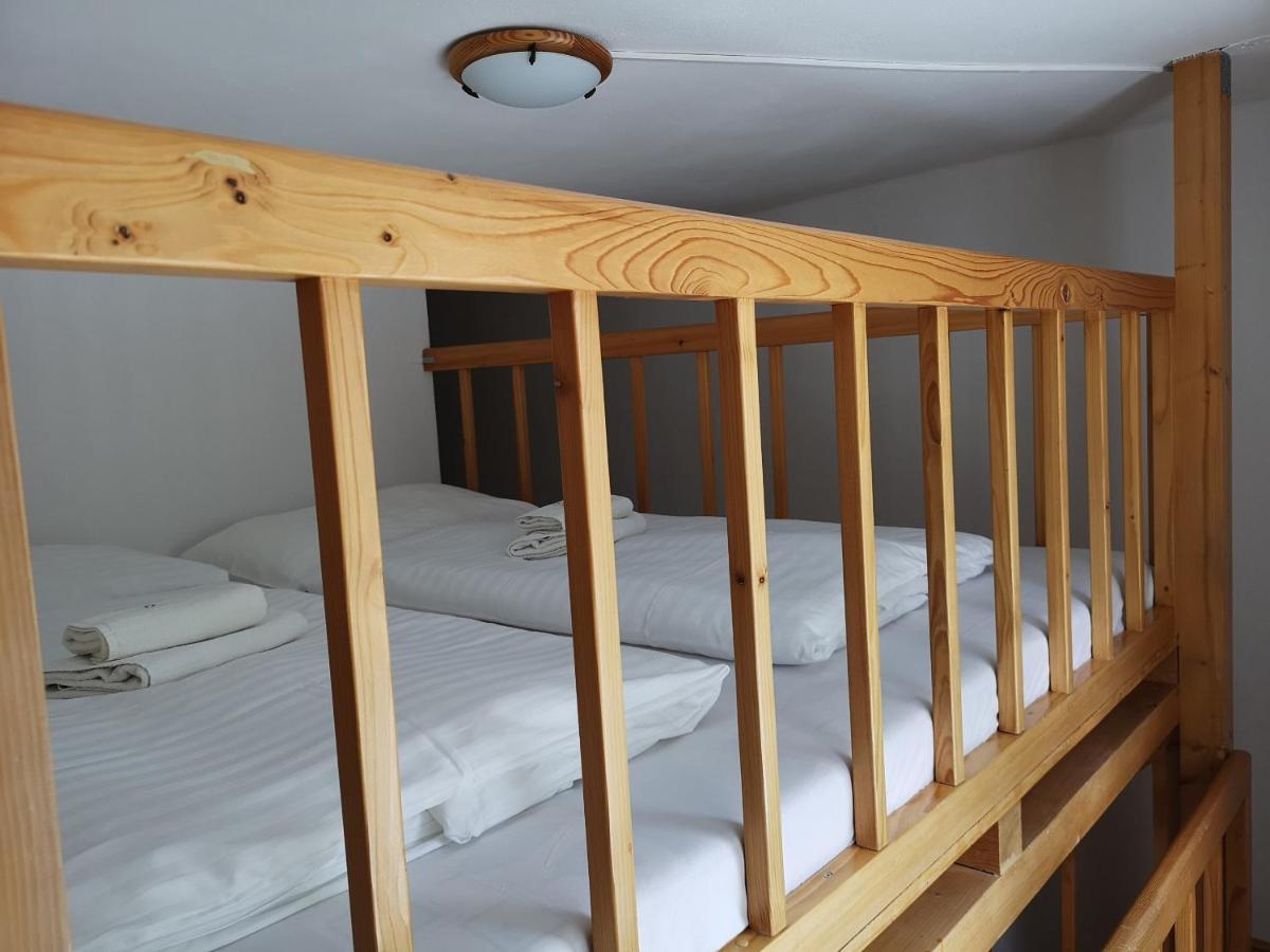 Svatojansky Kastiel Hotel Liptovsky Jan Bagian luar foto